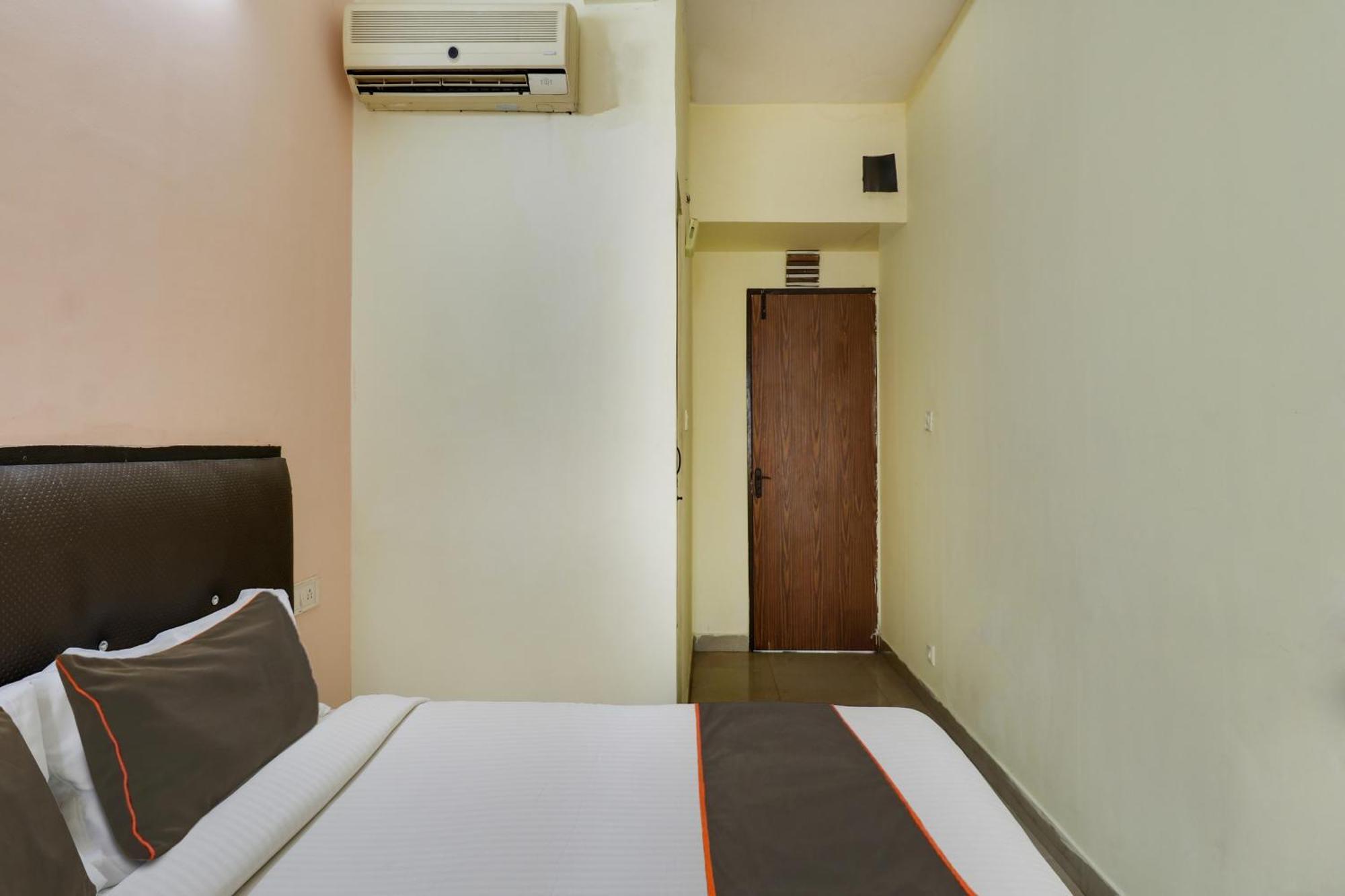 Hotel O Royal Galaxy Bangalore Exterior photo