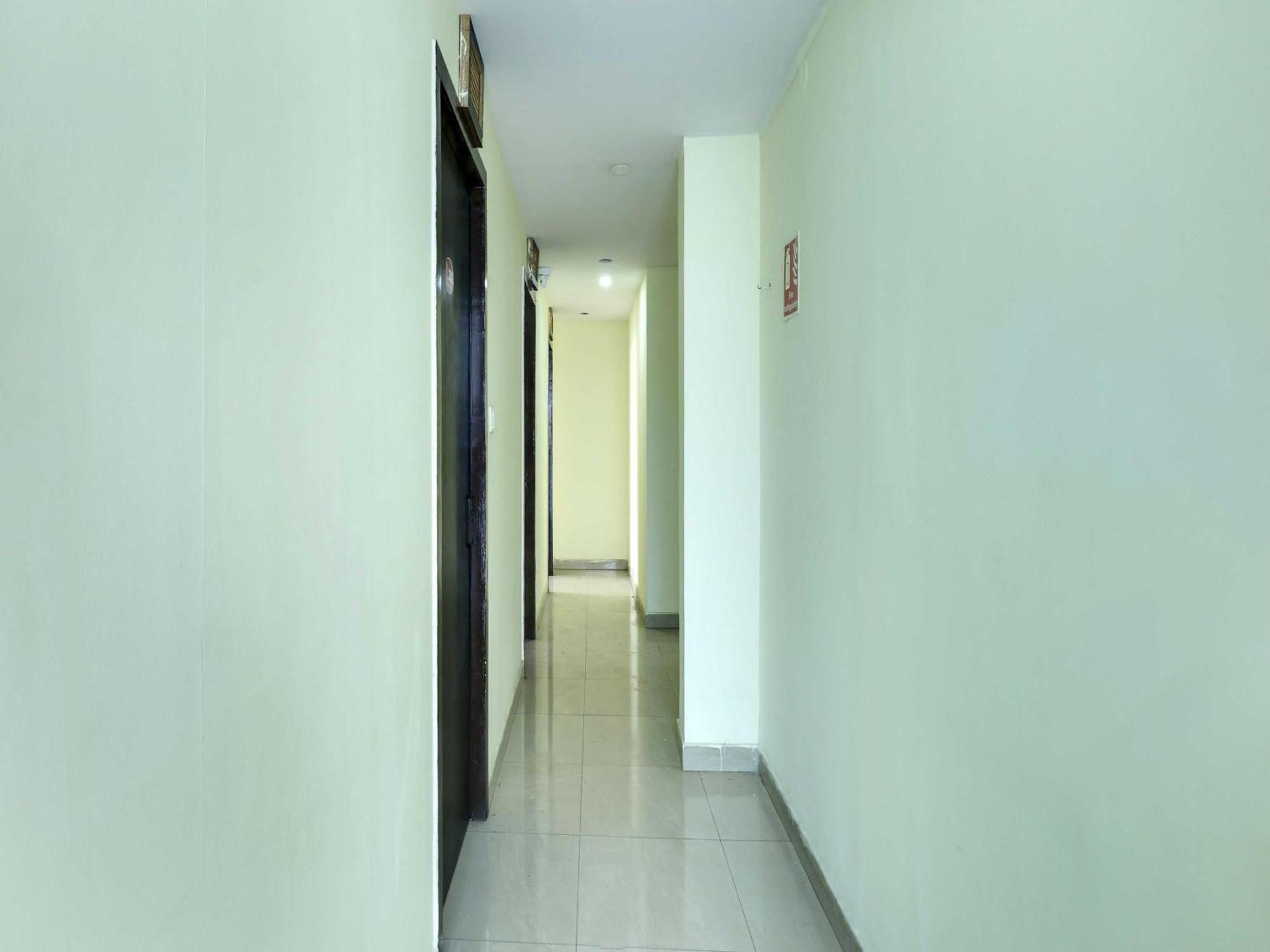 Hotel O Royal Galaxy Bangalore Exterior photo